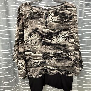 Jennifer Lopez Women's Black and Gray Blouse